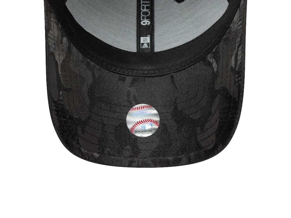 New Era New York Yankees Flawless Pin Black Camouflage 9Forty Strapback Casquette