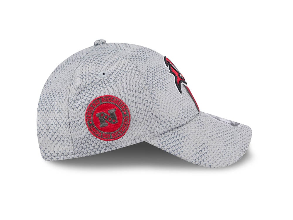 New Era Tampa Bay Buccaneers Sideline 2024 9Forty Stretch Snapback Casquette