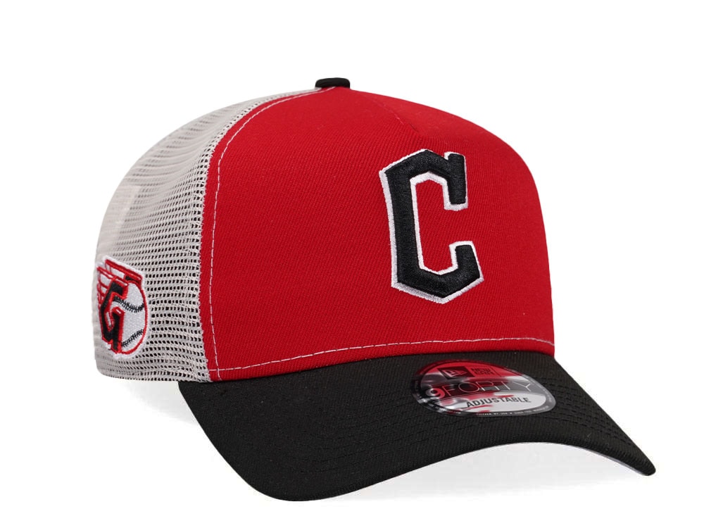 New Era Cleveland Guardians Two Tone Edition A Frame Trucker Snapback Casquette