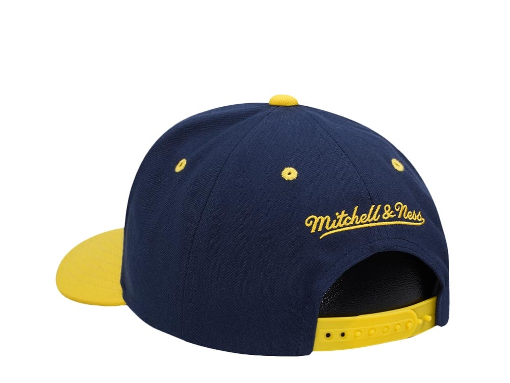 Mitchell & Ness University of Michigan Wolverines Pro Crown Fit Snapback Casquette