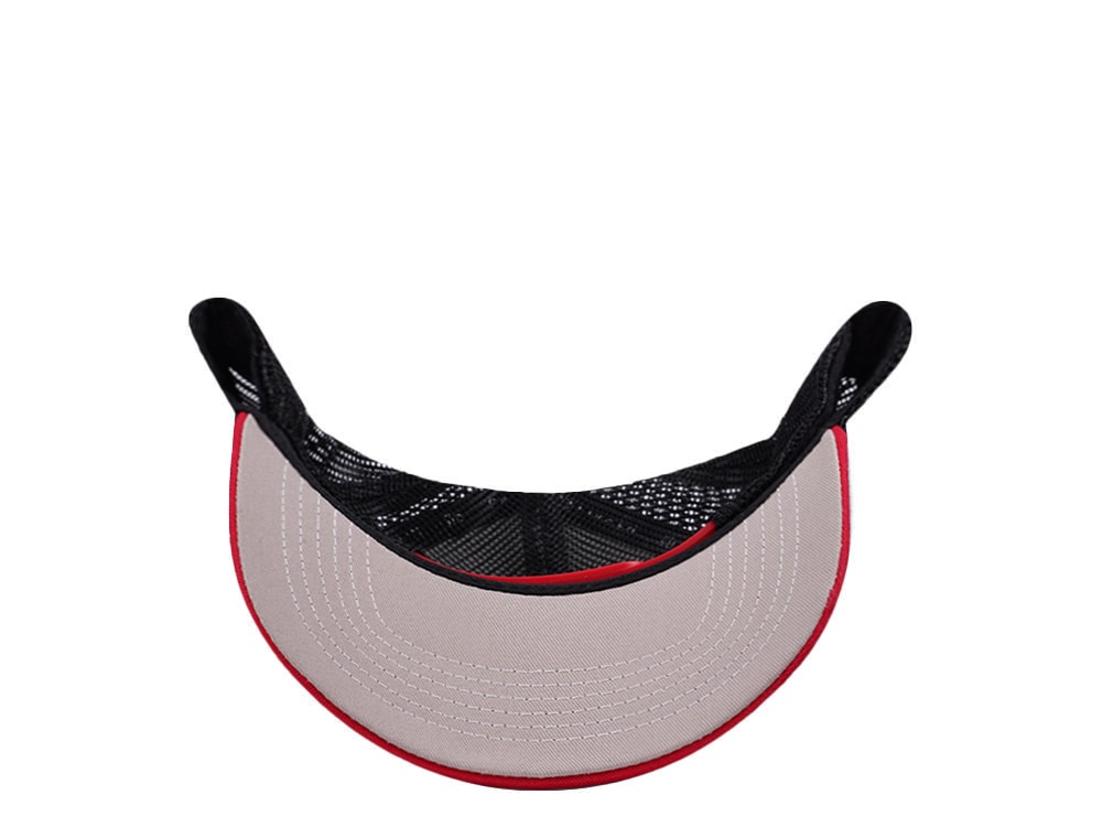 Parallel Union Chinese Dragon Patch White Edition Trucker Snapback Casquette