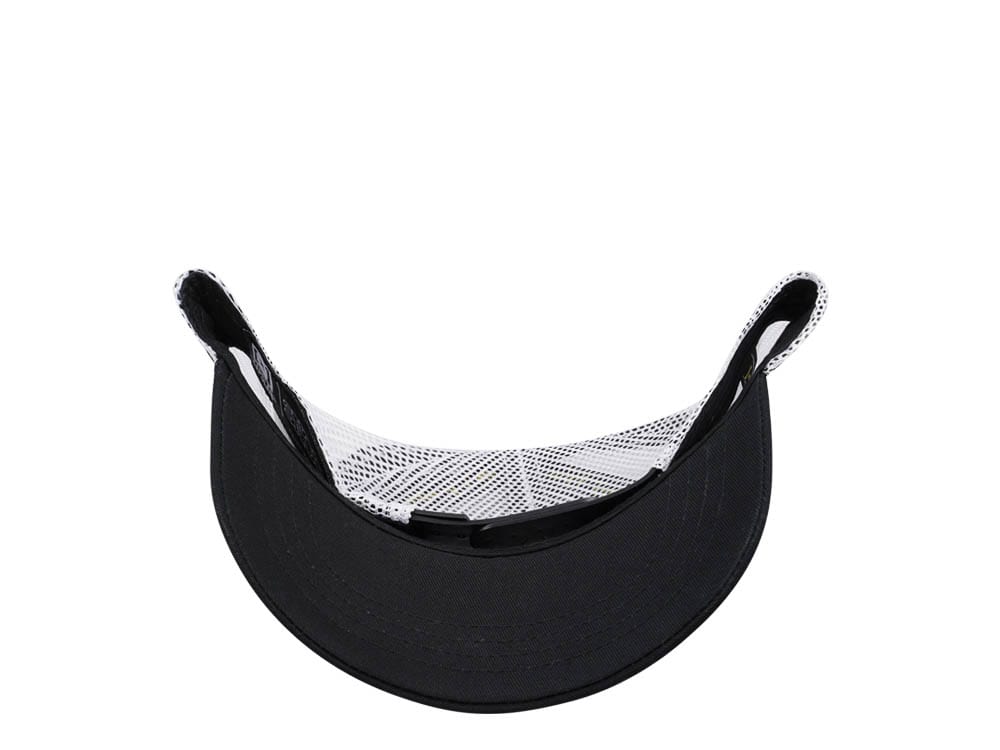 Capslab Peanuts Snoopy Black Grey Trucker Snapback Casquette