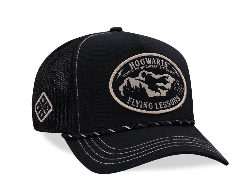 Capslab Harry Potter Hogwarts Flying Lessons Black Trucker Snapback Casquette
