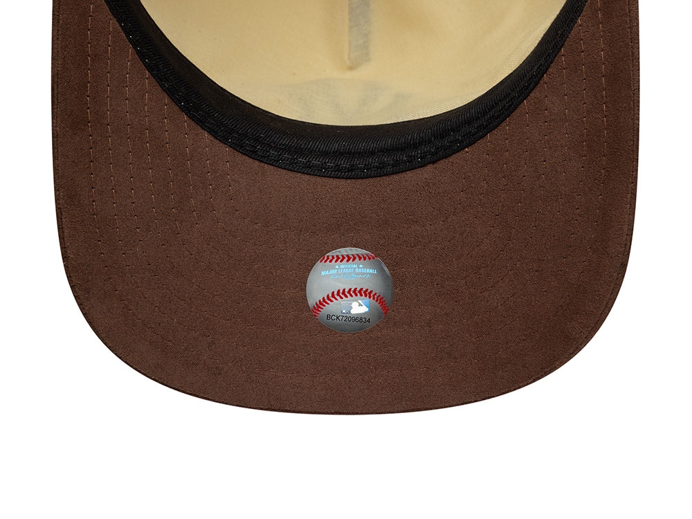 New Era New York Yankees Light Brown Suede Visor Edition 9Fifty A Frame Strapback Casquette