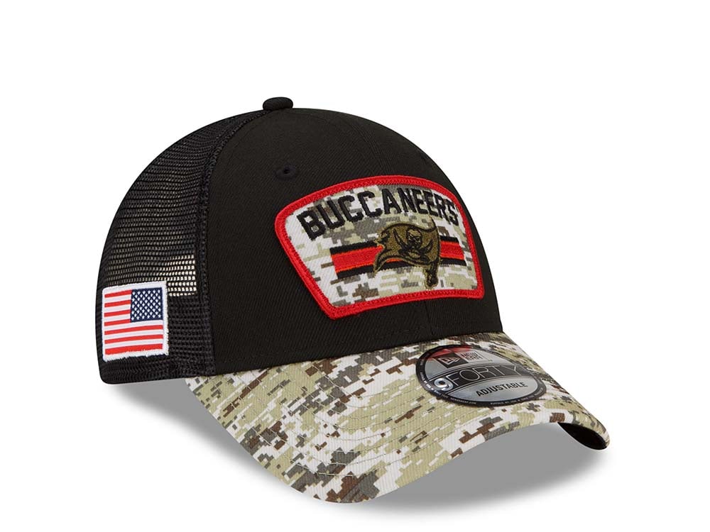 New Era Tampa Bay Buccaneers Salute to Service 21 9Forty Trucker Snapback Casquette