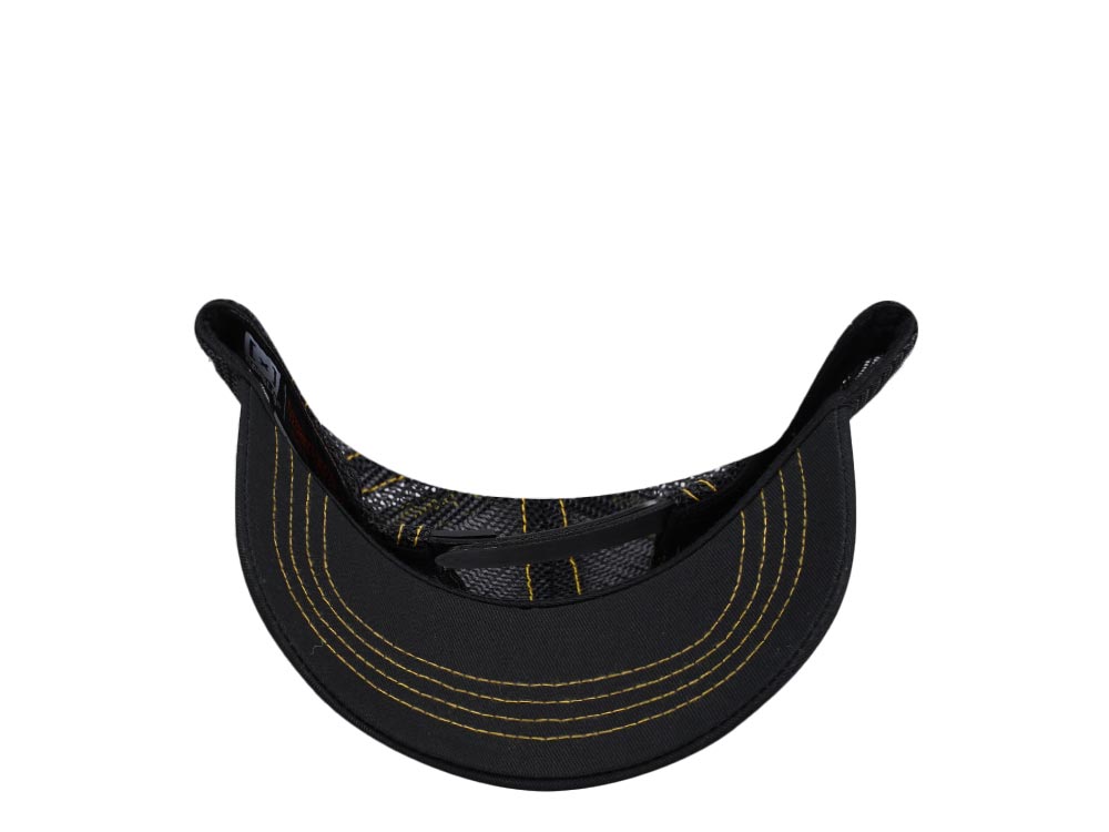 Capslab Dragon Ball Z Goku Black/Yellow Trucker Snapback Casquette