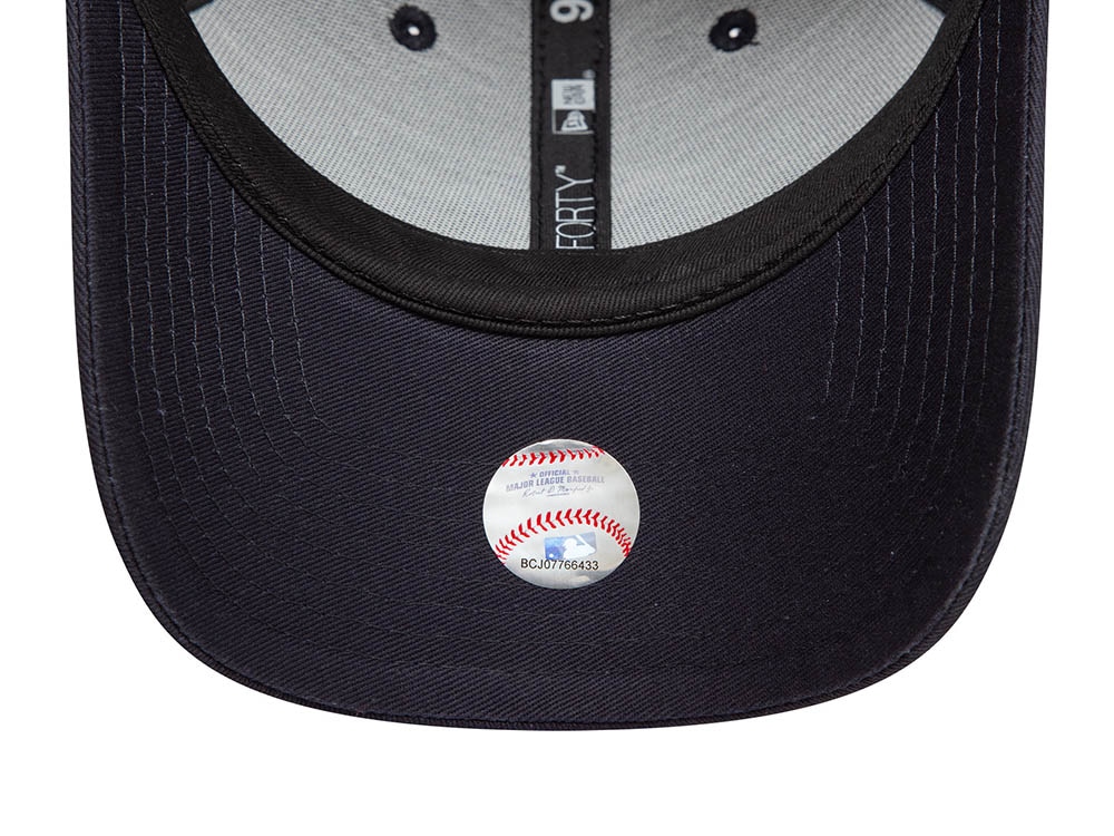 New Era New York Yankees MLB Patch Navy 9Forty Strapback Casquette