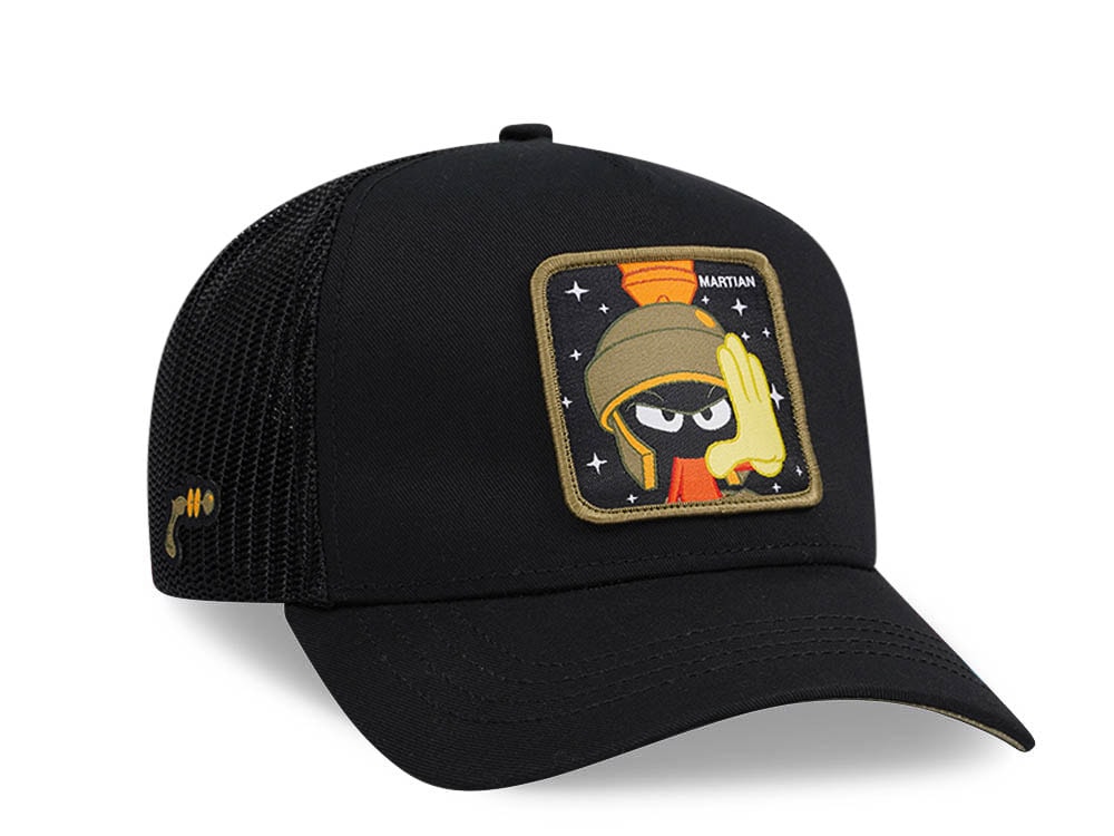 Capslab Looney Tunes Martian Black Trucker Snapback Casquette