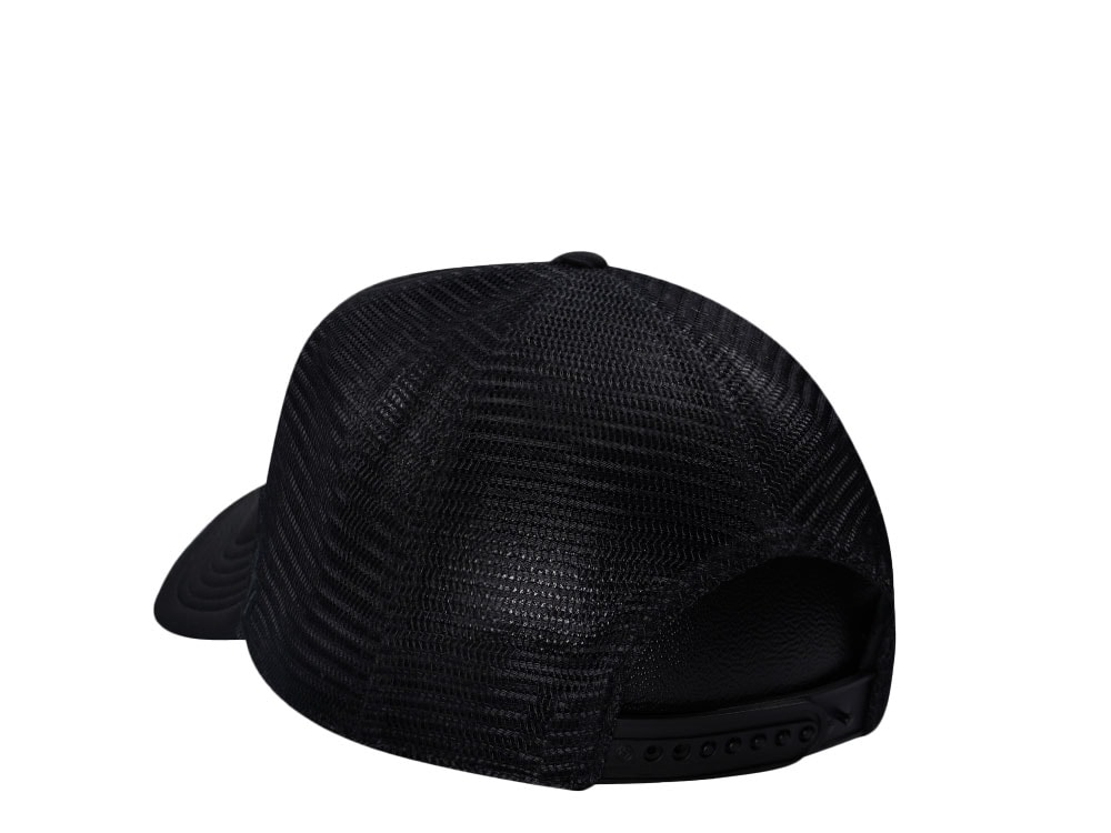 47Brand Chicago Blackhawks Black Tri Tone Foam Offside Trucker Snapback Casquette