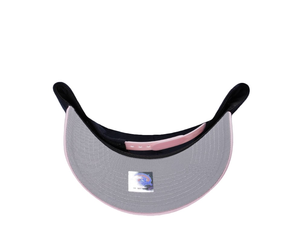 New Era Miami Beach Flamingos 1954 Navy Pink Two Tone 9Forty A Frame Snapback Casquette