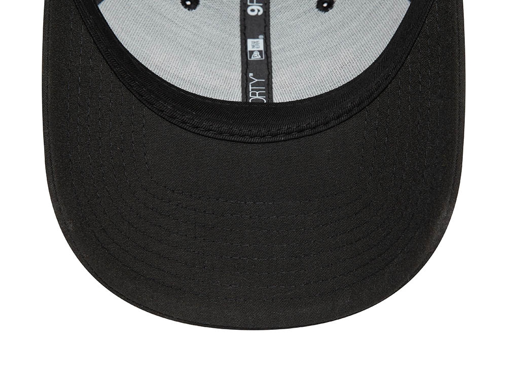 New Era Repreve AC Milan Black 9Forty Strapback Casquette