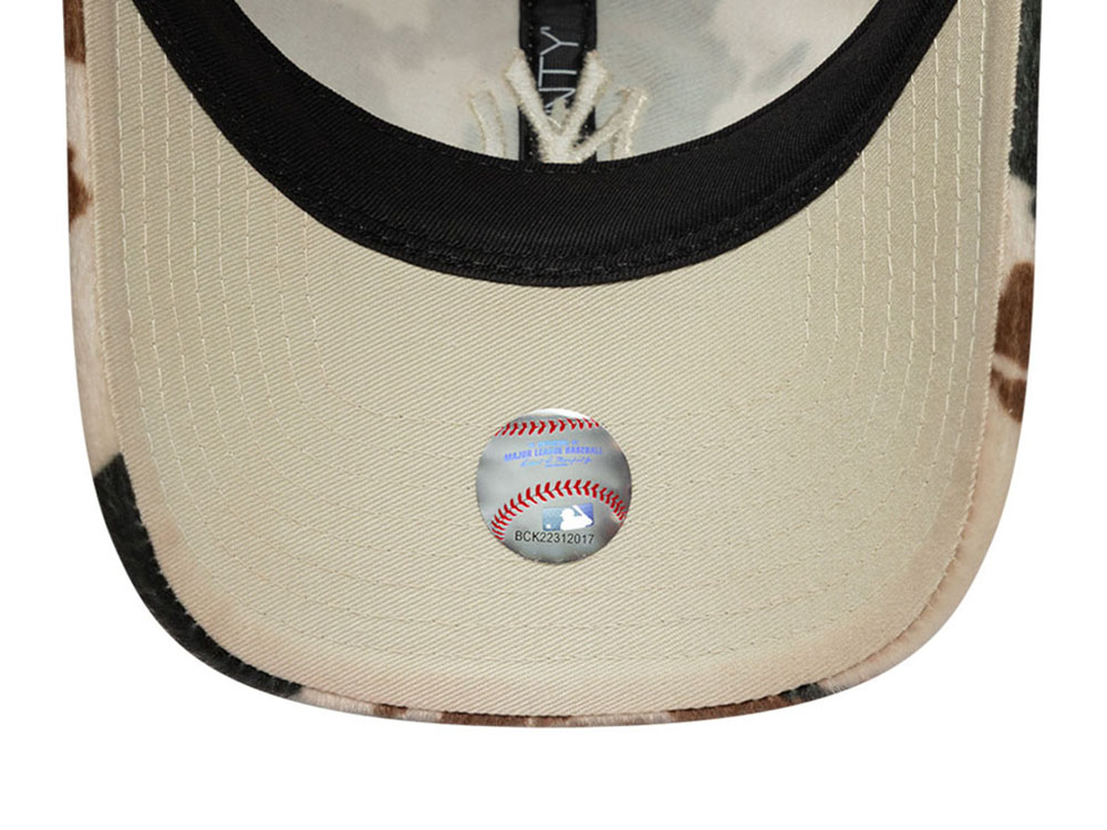 New Era New York Yankees Animal Print 9Twenty Strapback Casquette