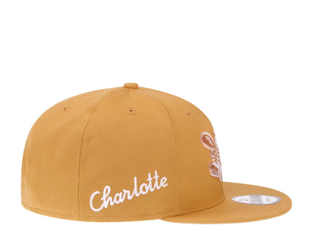 New Era Charlotte Hornets Pan Tan Edition 9Fifty Snapback Casquette