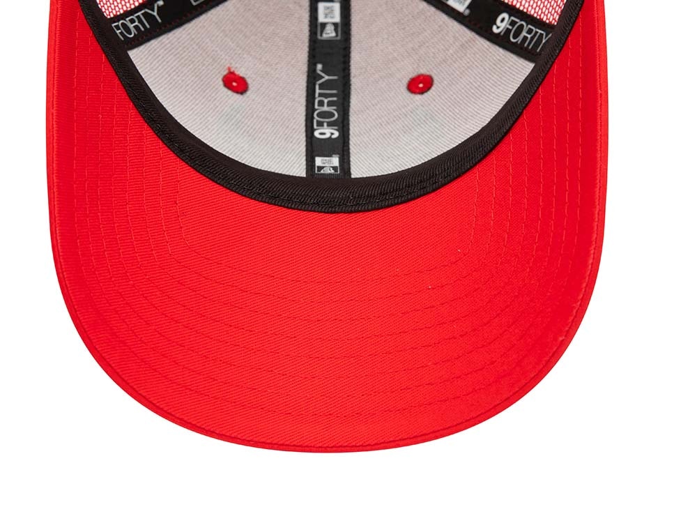New Era Chicago Bulls Home Field Red 9Forty Trucker Strapback Casquette