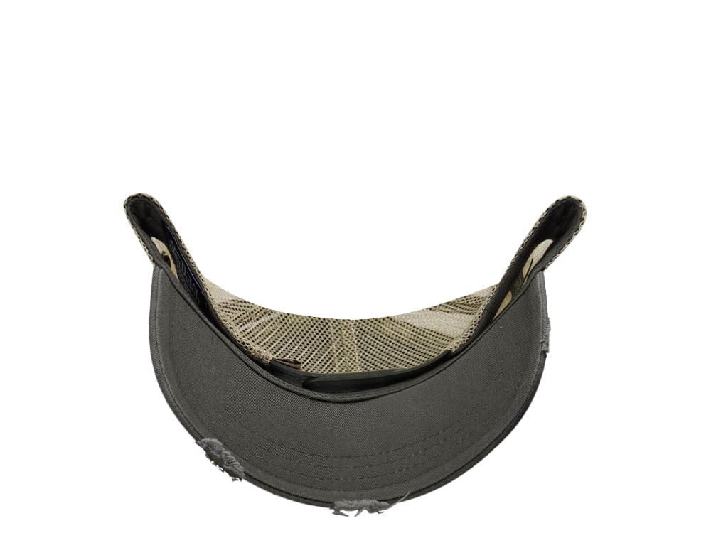 Von Dutch Oval Patch Beige Olive Trucker Snapback Casquette