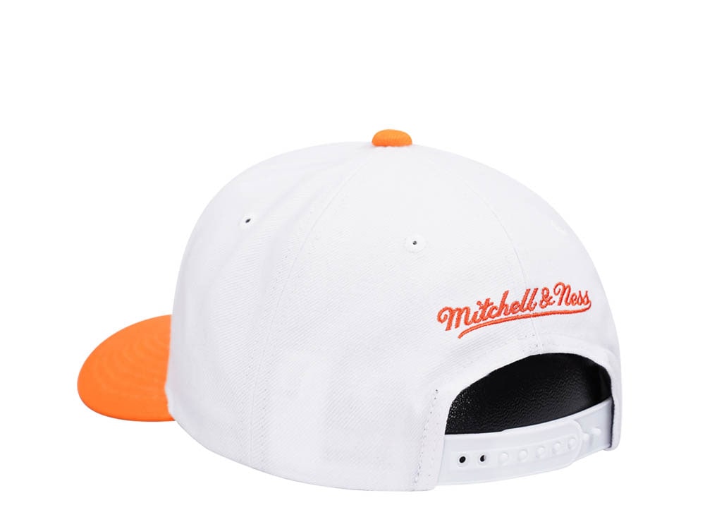 Mitchell & Ness New York Knicks Team Two Tone 2.0 Pro White Snapback Casquette