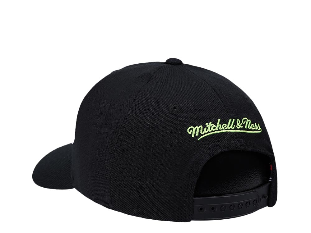 Mitchell & Ness Miami Heat Hardwood Classic Slime Drip Red Line Flex Snapback Casquette