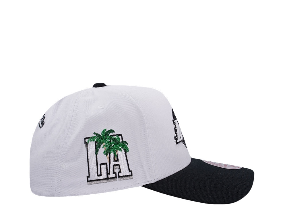Mitchell & Ness Los Angeles Lakers NBA In The City White Edition Pro Pinch Fit Snapback Casquette