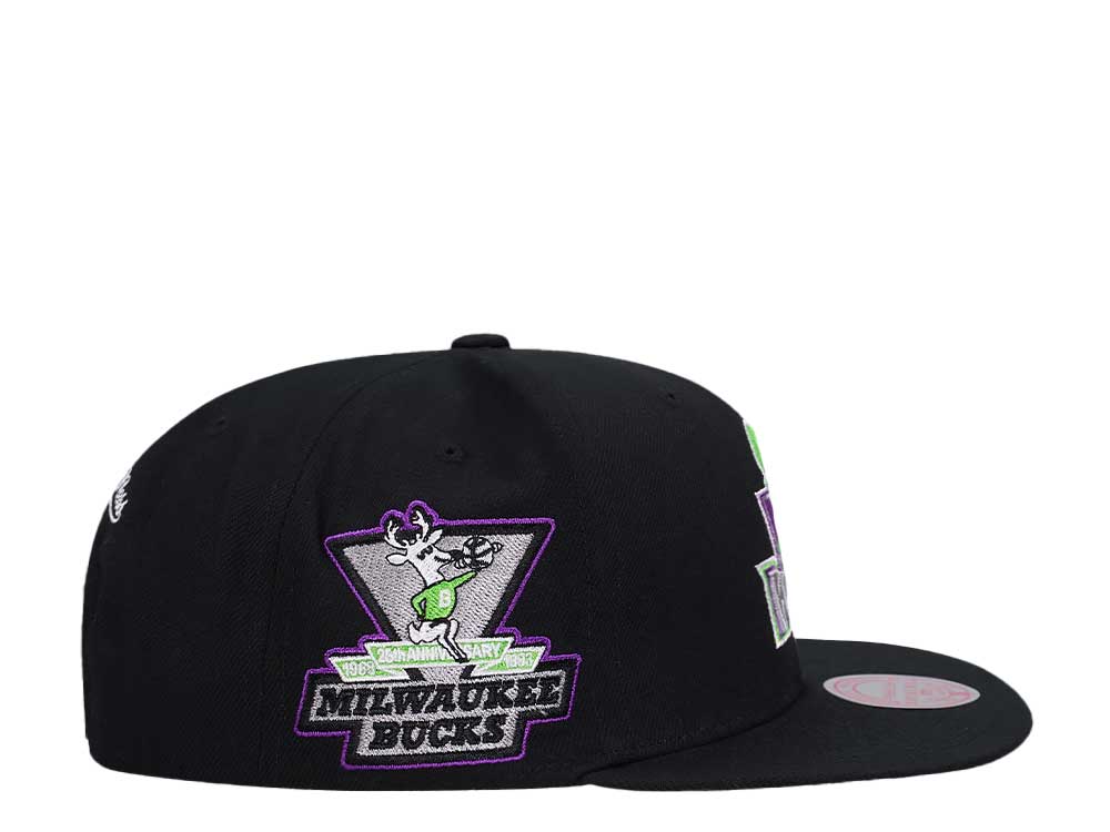 Mitchell & Ness Milwaukee Bucks 25th Anniversary Neon Tropical Hardwood Classic Snapback Casquette